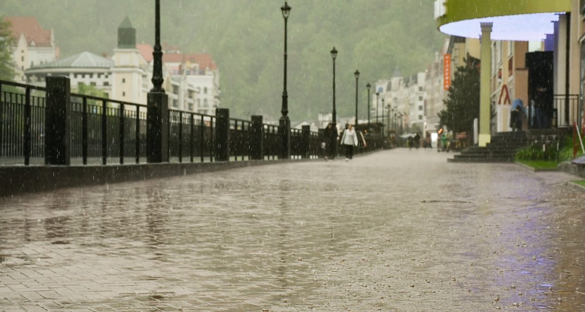 В предгорных районах Сочи 29 августа ожидаются сильные дожди и грозы